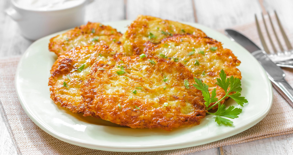 Картофельные драники - хрустящее удовольствие Картофельные драники - хрустящее удовольствие