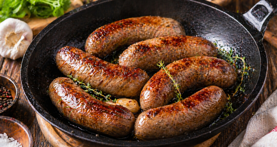 Купаты на сковороде